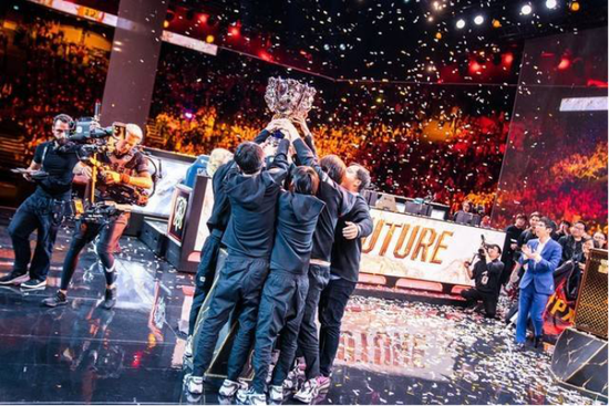 LOL：AL零封BLG战队晋级败决，全华班止步四强，Bin欺骗了观众